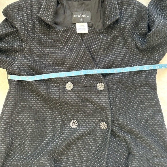 CHANEL women coat size 46FR or 12US Authentic Retail 6500$ - Picture 10 of 15